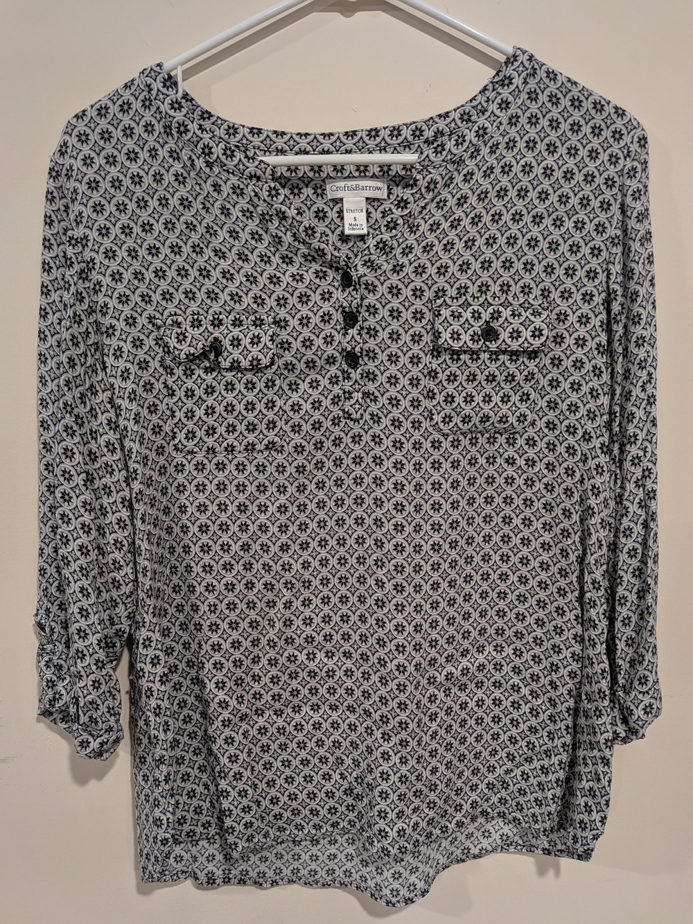 Croft & Barrow Black and White Geometric Print Blouse
